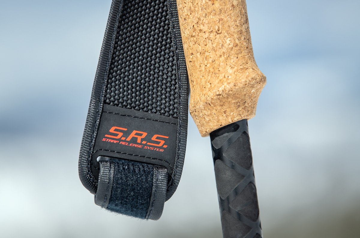 Ski pole (Scott Proguide SRS strap release)